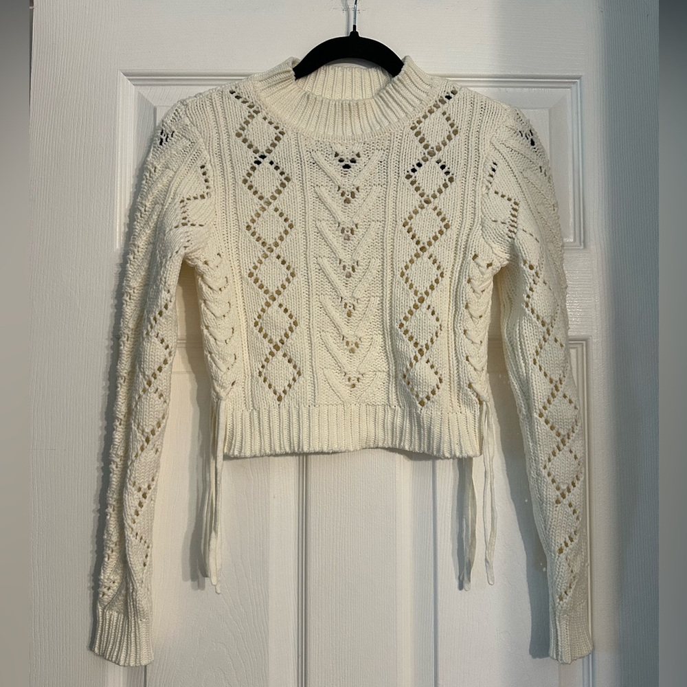 NWT Lovers + Friends Cream Diamond Knit Sweater